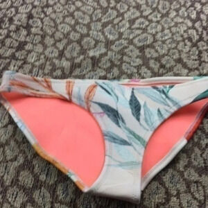 TRIANGL     swim wear M